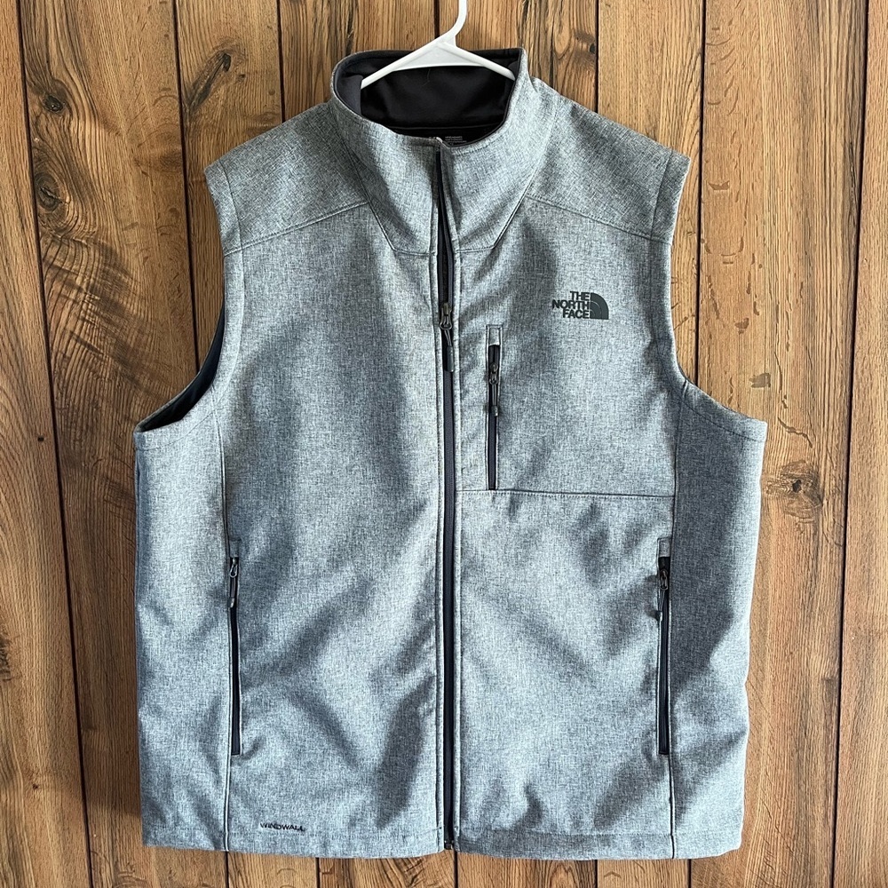 Men’s The North face wind wall vest
